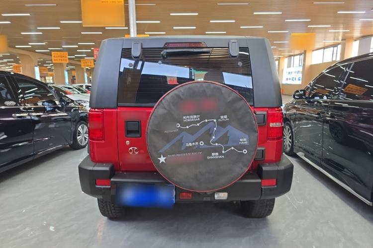 Used BAIC Off-Road BJ40 2017 40L 2.3T Automatic All-Wheel Drive Ring of the Tower Champion Edition