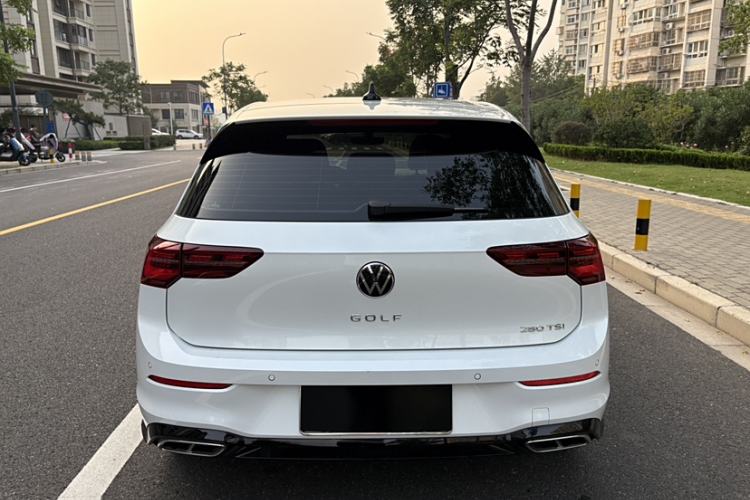 Used Volkswagen Golf 2023 280TSI DSG R-Line Lite