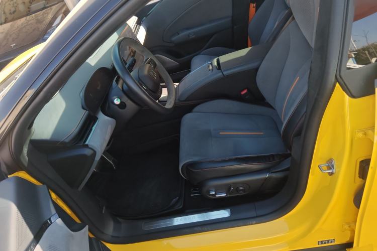 Used Zeekr 007 2024 Four-Wheel-Drive Performance Version 100 kWh
