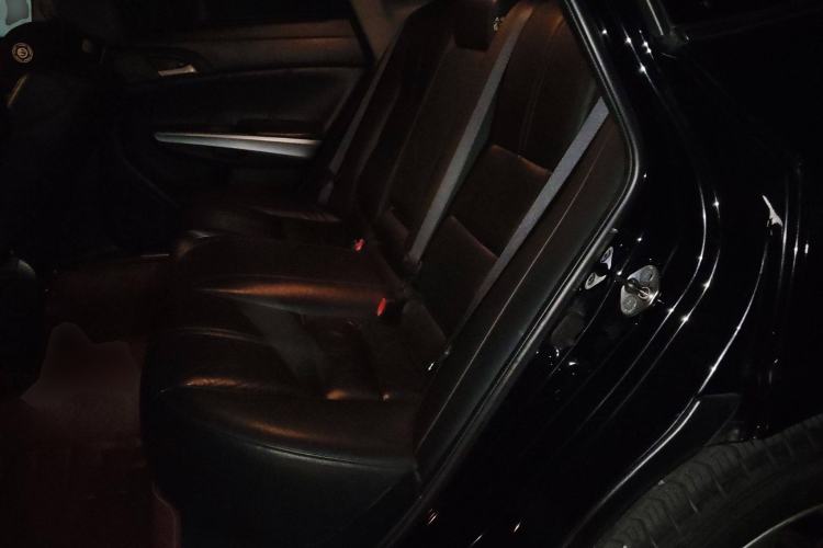 Used Honda Crosstour 2012 2.4L Prestige Edition
