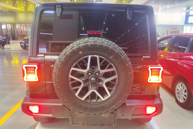 Used Jeep Wrangler 2024 2.0T Sahara Four-Door Edition