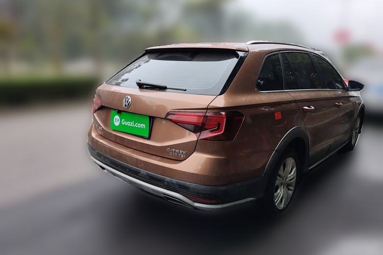 Used Volkswagen C-TREK 2017 230TSI DSG Comfort Version