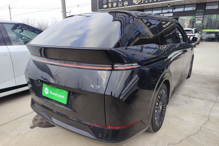 Used XPeng X9 2025 740 Ultra-Long Range Max