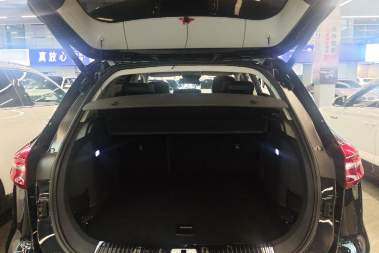 Used Hongqi HS5 2019 2.0T Smart Connect Flagship Edition Trunk