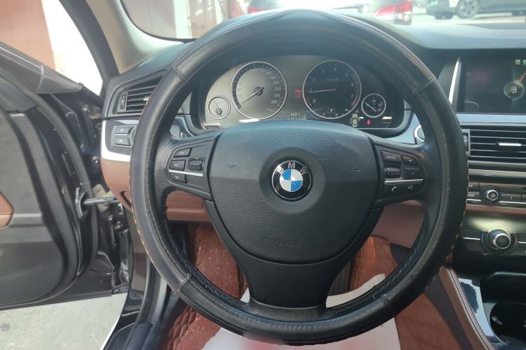 Used BMW 5 Series 2014 520Li Elegant Model