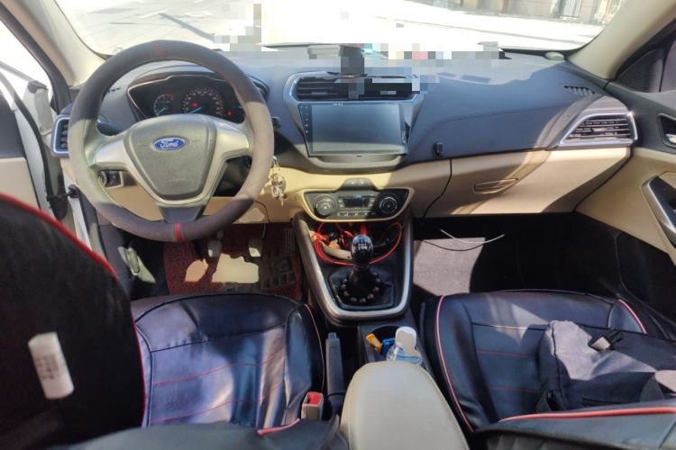 Used Ford Escort 2015 1.5L Manual Fashion Edition
