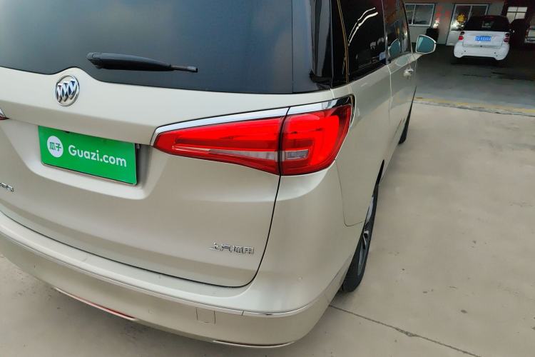 Used Buick GL8 2017 ES 28T Flagship Model China V Standard