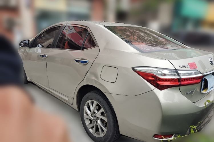 Used Toyota Corolla 2017 Revised Version 1.2T S-CVT GL-i Leather Edition
