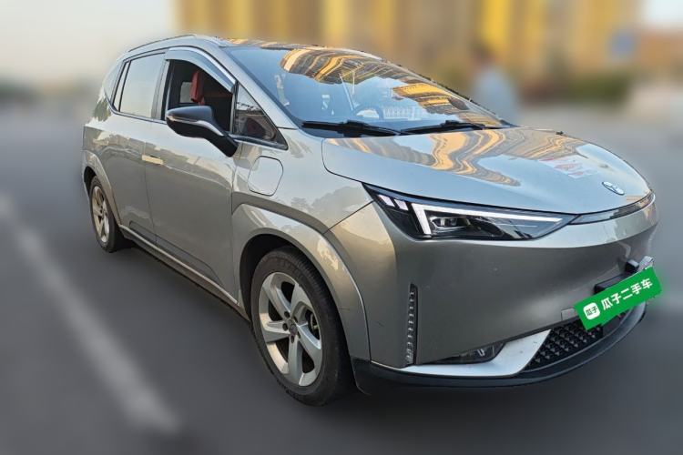 Used Hycan Z03 2022 510 km Range Trend Edition 135 kW 64.23 kWh Front Right 45 Deg