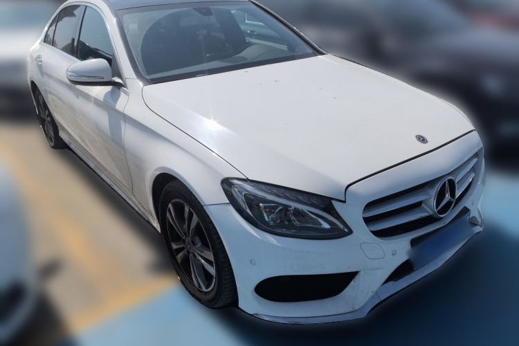 Used Mercedes-Benz C-Class 2017 Facelift C 200 L Sport Edition Front Right 45 Deg