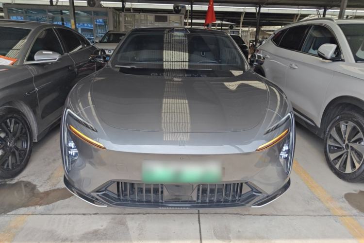 Used Avatr 06 2025 Ultra Pure Electric Edition Front