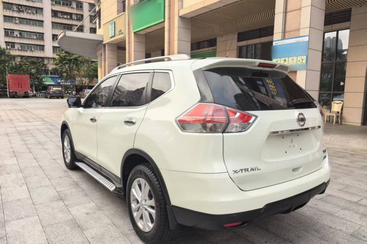 Used Nissan X-Trail 2014 2.5L CVT Luxury Edition 4WD Exterior 4