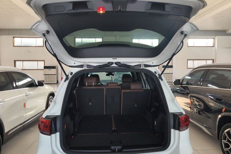 Used Mercedes-Benz GLB 2023 GLB 200 Fashion Model