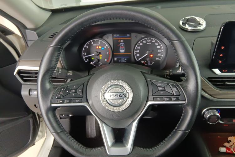 Used Nissan Teana 2021 2.0L XL Comfort Edition Steering Wheel
