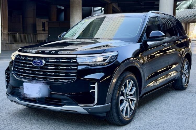 Used Ford Explorer 2023 EcoBoost 285 Four-Wheel Drive Titanium Edition 7-Seater