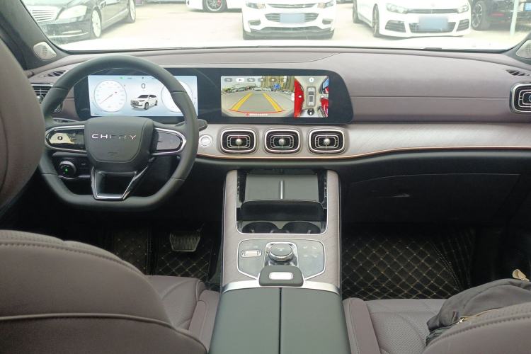 Used Chery Tiggo 9 2025 2.0T Automatic Two-Wheel Drive Luxury Edition 5 Seats