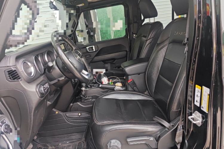 Used Jeep Wrangler 2019 2.0T Sahara 4-Door Version China V Standard Left Front Seat