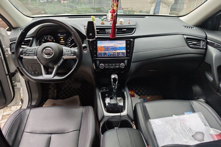 Used Nissan X-Trail 2022 Revised Version 2.0L Two-Wheel Drive Smart Connect Premium Edition
