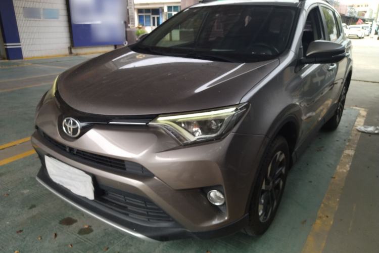 Used Toyota RAV4 2016 2.5L Automatic 4x4 Elite Edition