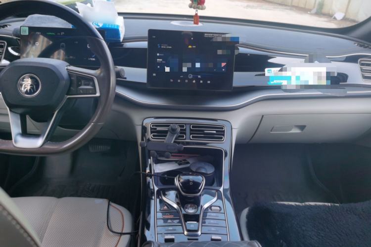 Used BYD Qin PLUS 2024 HONOR Edition DM-i 120KM Leading Model
