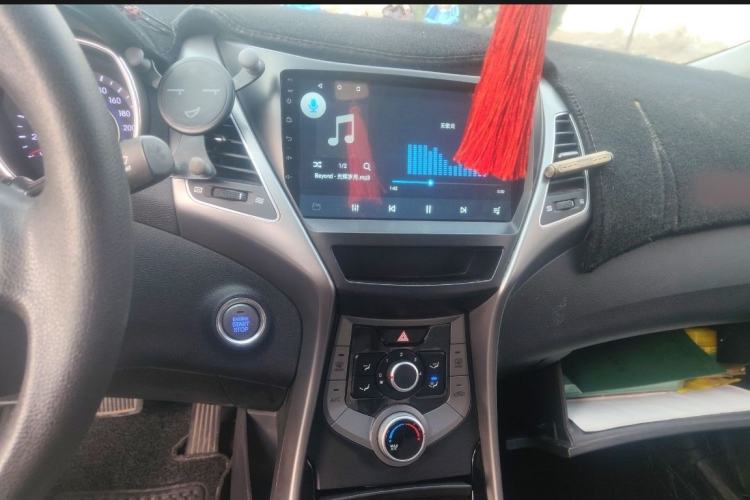 Used Hyundai Elantra (5th Generation / Langdong) 2015 1.6L Automatic Leading Model Interior 1