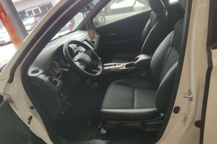 Used Honda XR-V 2015 1.8L EXi CVT Comfort Version Left Front Seat