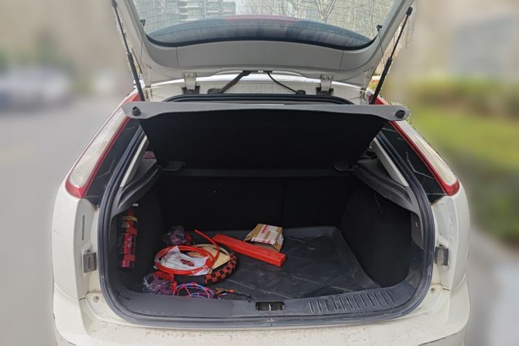 Used Ford Focus 2013 Hatchback Classic 1.8L Manual Fashion Edition
