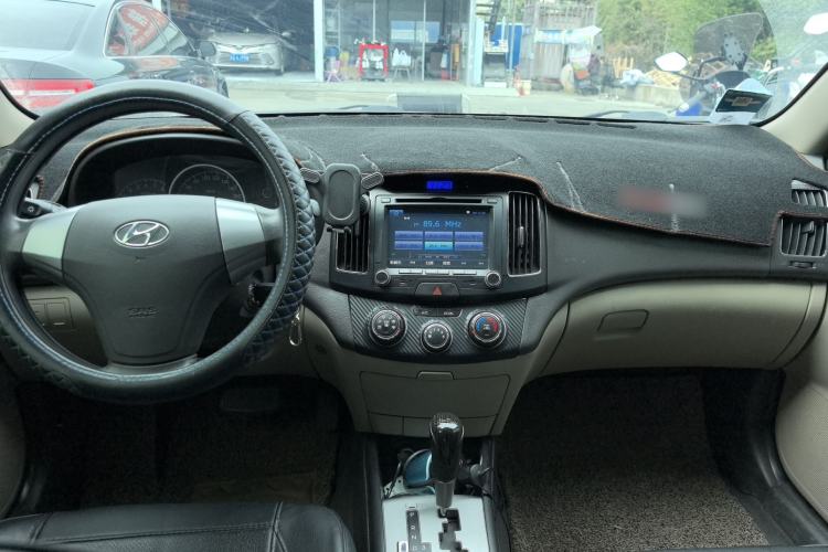 Used Hyundai Celesta 2011 1.6L Automatic Comfort Edition
