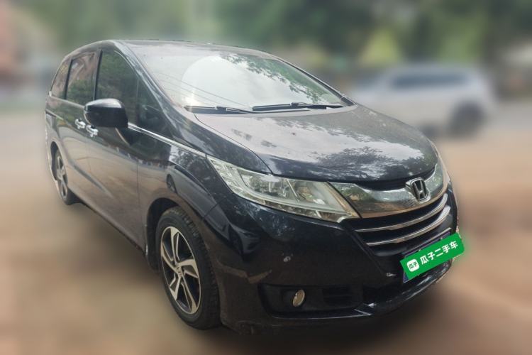 Used Honda Odyssey 2015 2.4L Smart Edition Front Right 45 Deg