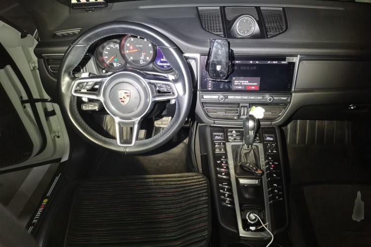 Used Porsche Macan 2020 Macan 2.0T
