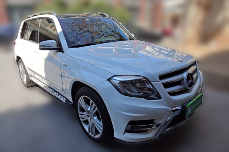 Used Mercedes-Benz GLK-Class 2015 GLK 260 4MATIC Dynamic Edition Ultimate Version Front Right 45 Deg