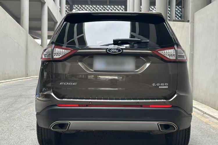 Used Ford Edge 2015 2.0T GTDi Two-Wheel-Drive High-Line Version