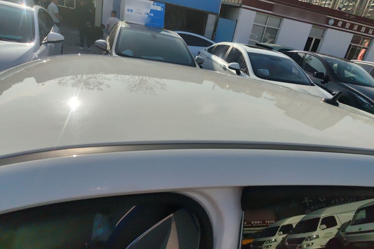 Used ORA Black Cat 2019 351 km Fun Edition Roof