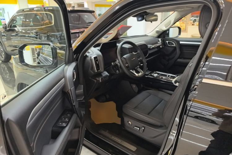 Used Haval DARGO 2022 2.0T DCT Two-Wheel Drive Huazhong Hound Edition
