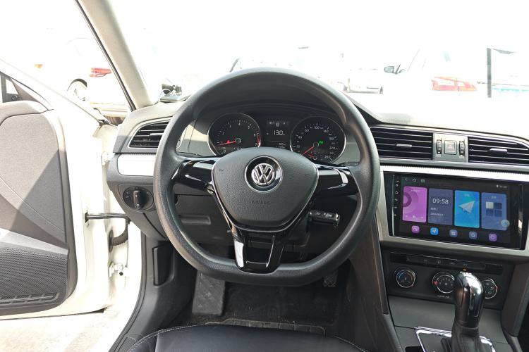 Used Volkswagen Lamando 2015 230TSI DSG Fashion Edition