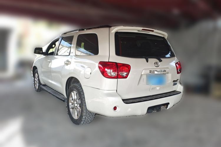 Used Toyota Sequoia 2014 5.7L SR5 8-Seater Middle East Version Rear Left 45 Deg