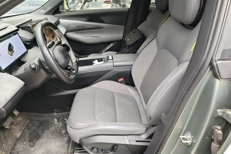 Used Lynk & Co 08 EM-P 2023 220km All-Wheel-Drive Performance Halo
