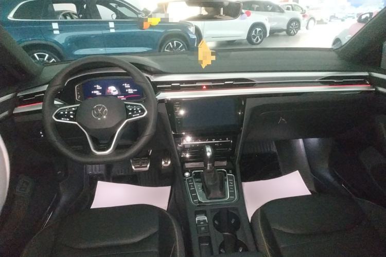 Used Volkswagen FAW-Volkswagen CC 2025 380TSI Striking All-Inclusive Edition Center Console