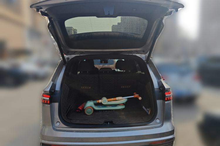 Used Geely Auto Monjaro L 2024 2.0TD High-Power Automatic Two-Wheel Drive Yunqi Version