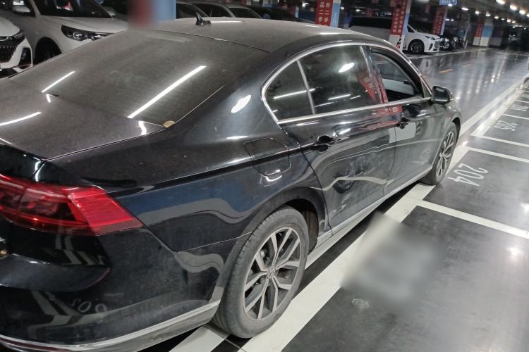 Used Volkswagen Magotan 2020 330TSI DSG Leading Model
