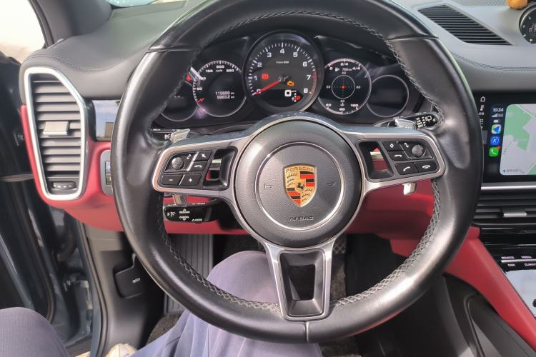 Used Porsche Cayenne 2018 Cayenne 3.0T Steering Wheel