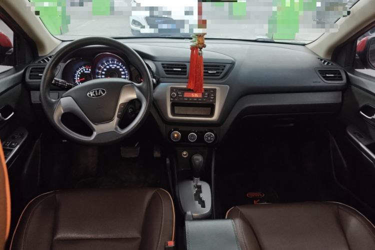 Used Kia K2 2015 Sedan 1.4L Automatic GLS Center Console