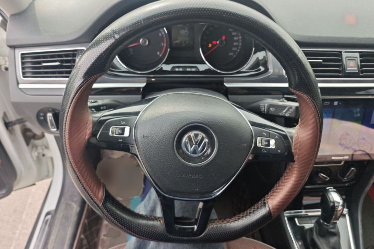 Used Volkswagen C-TREK 2018 230TSI DSG Comfort Model
