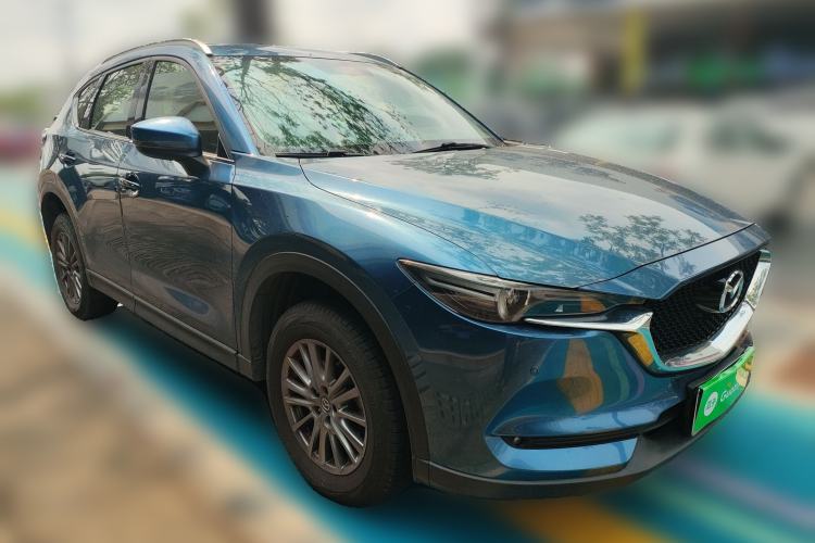 Used Mazda CX-5 2020 Revised Version 2.0L Automatic Two-Wheel Drive ZhiZun Trim Front Right 45 Deg