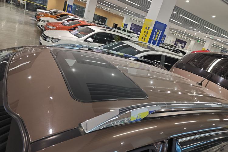 Used Kia Sportage R 2015 2.0L Automatic Two-Wheel Drive GLS Roof