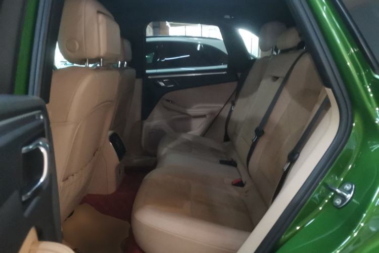 Used Porsche Macan 2018 Macan 2.0T Left Rear Seat