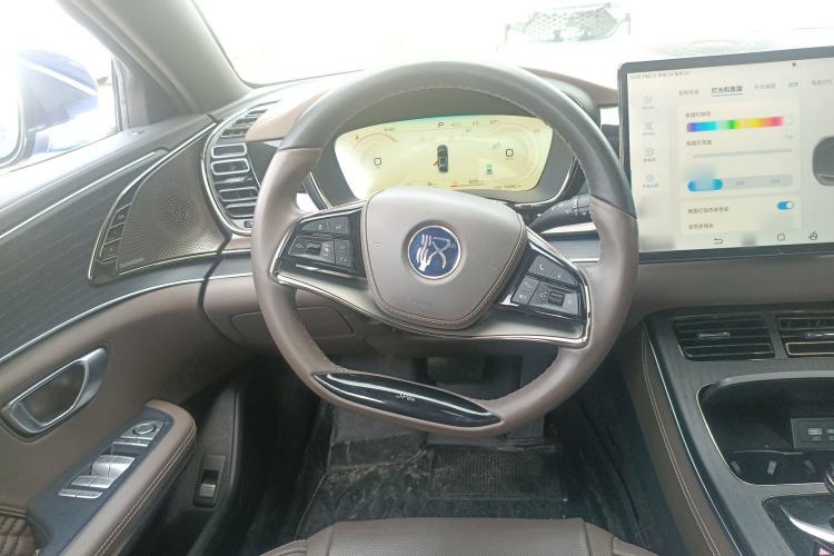 Used BYD Han 2022 DM-i 121KM Luxury Model