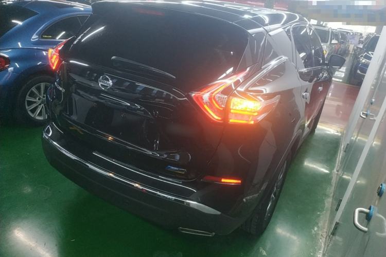 Used Nissan Murano 2021 2.5L XL Two-Wheel Drive Smart Connect Luxury Edition
