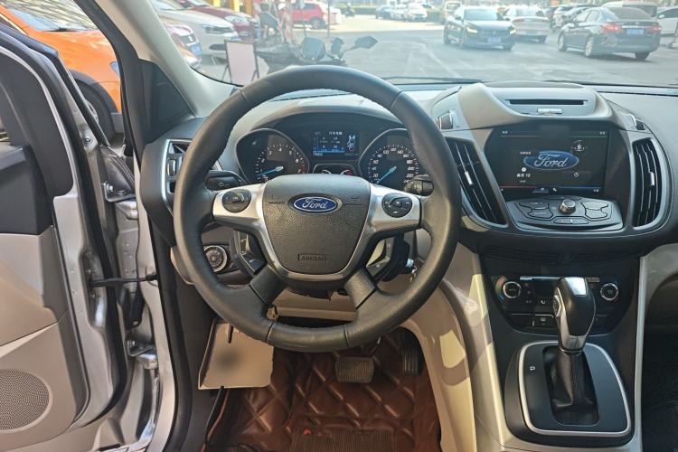 Used Ford Kuga 2013 2.0L GTDi Four-Wheel-Drive Elite Model
