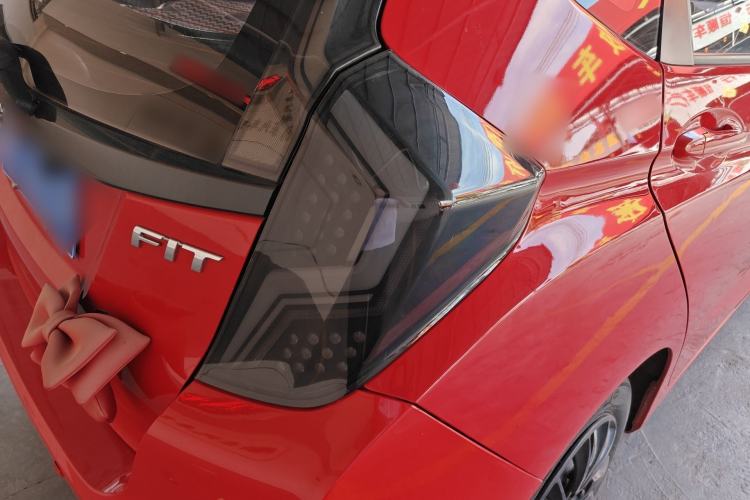 Used Honda Fit 2016 1.5L LXS CVT Comfort Sunroof Version
